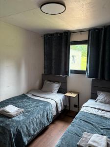 8-bed holiday home with hot tub