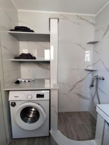 Sakis Apartments