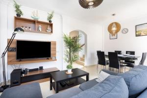TenoHomes Ocean Light