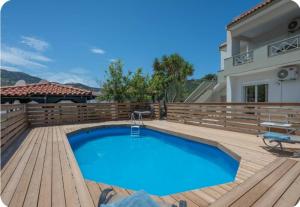 Melenia Pool Courtyard