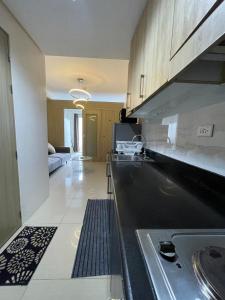 Cozy 1 Bedroom Apartment with Balcony