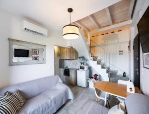 Hippothoi Sea View Maisonette