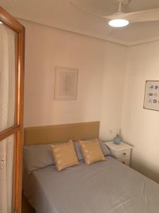 My Cosy Little Home- 2 Minutes Beach and Port- Mi Casita Del Mar- Junto del Playa y Center