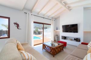 Villa Leon by Villa Plus