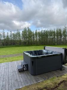 Traditional Cabins with Hekla volcano view