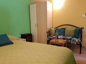 Calypsos Cave the Apartment for Animal Lovers