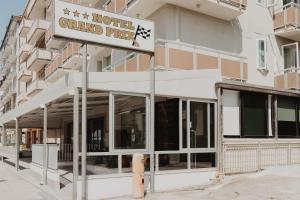 Hotel Grand Prix