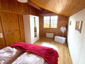 Concierge Lake Thun Alps Scenic Views by SwissHut