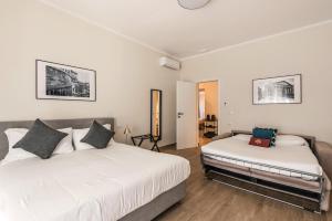 C3 Top Class Apartment, 2 camere da letto, 2 bagni, giardino distante 15 minuti a piedi da Fontana di Trevi
