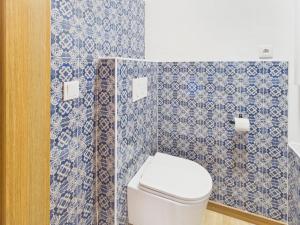 New 2BR, 2 En-Suites w AC – Príncipe Real | By Airnest