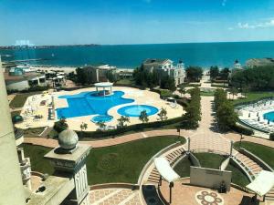 Beach, sea view, central Location