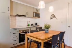 Cozy Studio Bellavista Dining & Hospital Access