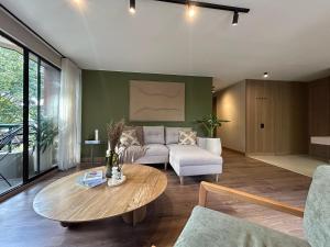 Park View Apartment - Near Parque Poblado