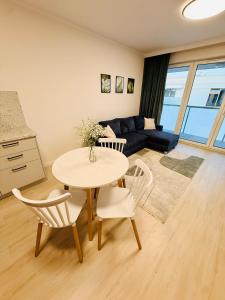 AK APARTMENTS - Novum