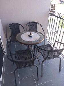Silver Lake Apartments 2