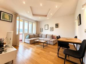 Alex Apartments