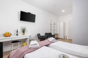 Delta Room 3