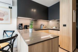 Luxury 2BR in Las Condes Comfort for 5 Guests