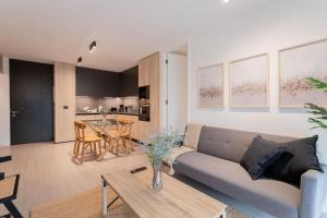 Spacious 2BR in Las Condes Comfort for 5 Guests