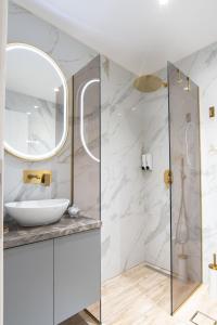 Aura Suites - Aura Lumen