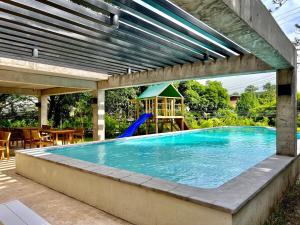 Oasis in the heart of the city 2 Bedroom Apartment
