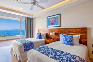 Blue Horizon 201 | 2BR2BA Puerto Vallarta | Ocean View & Pool