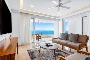 Blue Horizon 301 | 2BR3BA Ocean View in PV