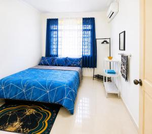 Chelong Homestay 4BR Fully Aircond near stadium Gong Badak