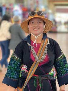 Black Hmong Sapa Homestay Family