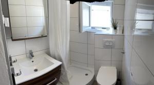 Apartments with parking space Sveti Filip i Jakov, Biograd - 27133