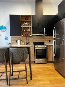 Sunrise Surf Suite - Downtown Halifax, Unit 404