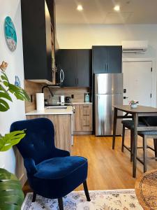 Sunrise Surf Suite - Downtown Halifax, Unit 404