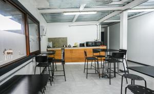 Valle de Pichidegua - Hospedaje y Oficinas