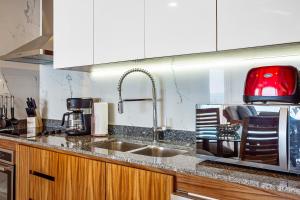 Blue Horizon 601 | 1BR2BA Puerto Vallarta | Ocean Views, Pool, Gym