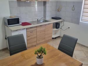 Apartments Marija Suko an - Classic One Bedroom Apartment 3