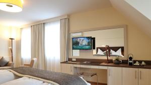 Two-Bedroom Apartment room in Sorgerhof