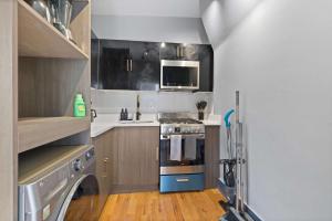 Modern & Cozy Studio in Jersey 20 Min to New York