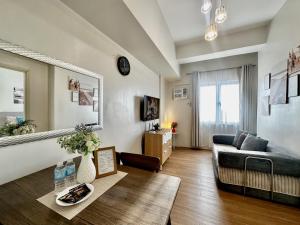 8F Cozy 1-Bedroom Unit The Loop Towers