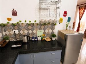 Elegant and Spacious Home Perfect for Couples & Travllers