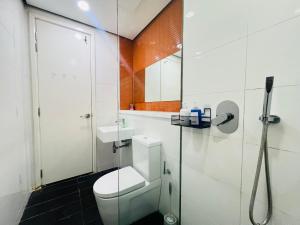 Arcoris Residence Mont Kiara by DeUrban