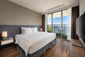 Wingo Flamingo Cat Ba Suites