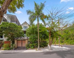 Monkey Hill Villa