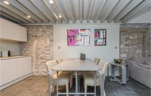 1 Bedroom Lovely Apartment In Zadar
