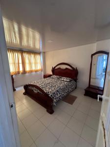 Apto Penthouse Vacacional El Laguito - Edificio Gloria