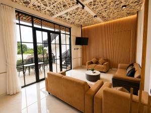 Luma Villa Lembang Private Villa 30 Guests By Yostay