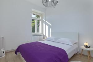Seaview and Terrace Apartment La Vita - Happy Rentals