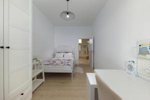 Seaview and Terrace Apartment La Vita - Happy Rentals
