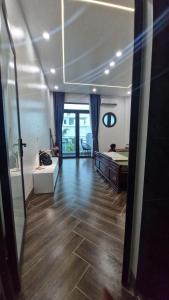 Home Phong Vân
