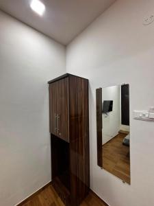 Hotel Dwarka Executive