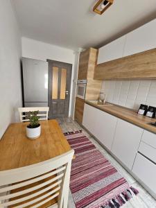 Cozy & Woody Apartment